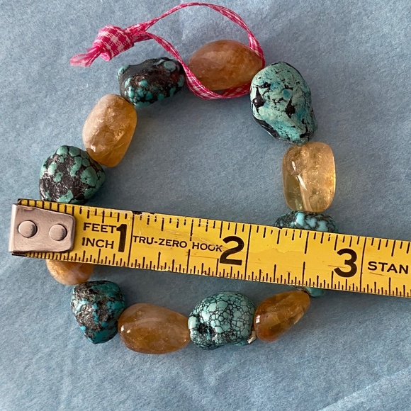 NWOT Stretchy Stone Bracelet - Picture 4 of 5